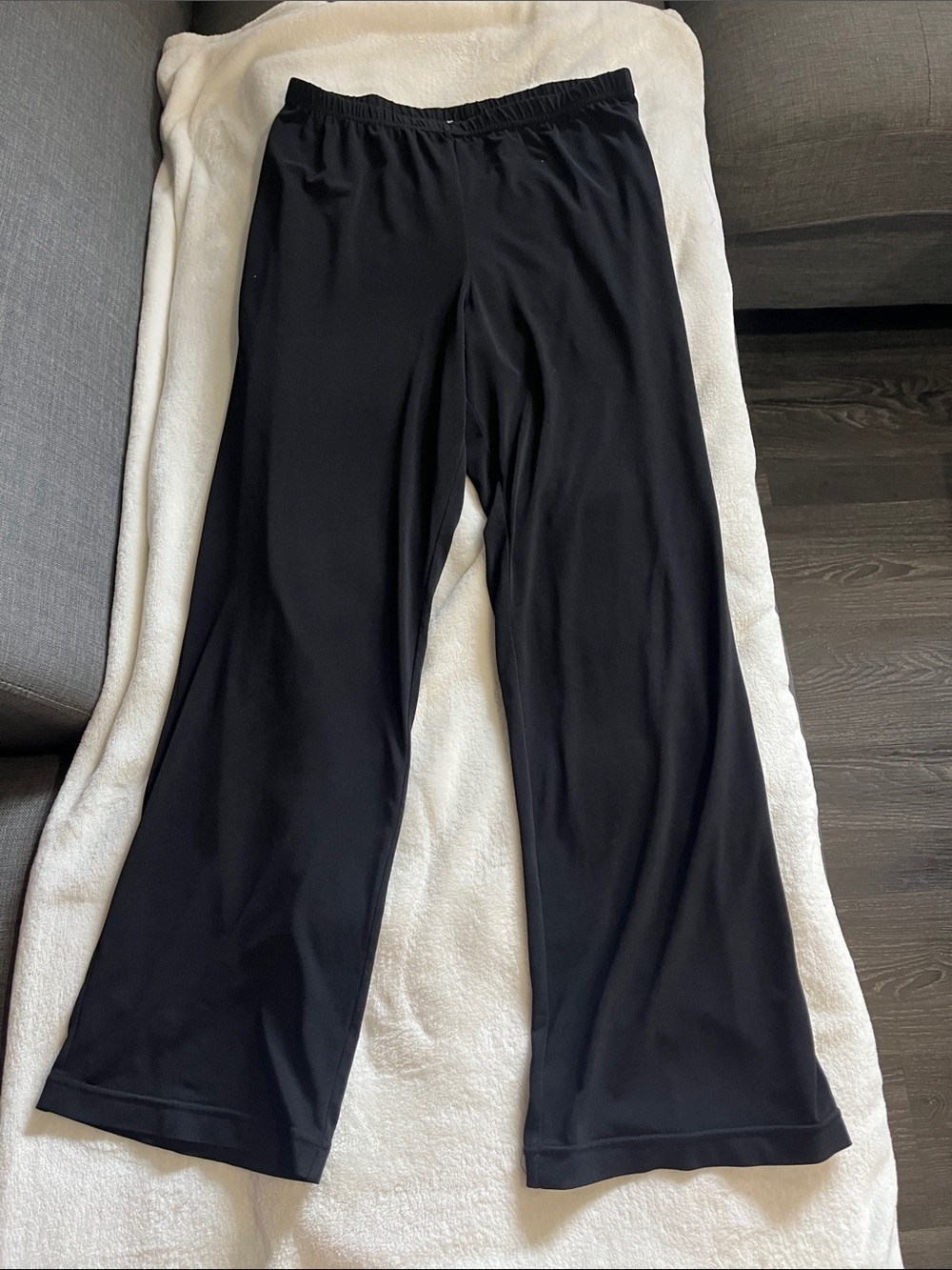 Women's Black Pull-On Pants